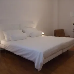 https://bissi-rooms.emilia-romagnahotels.net